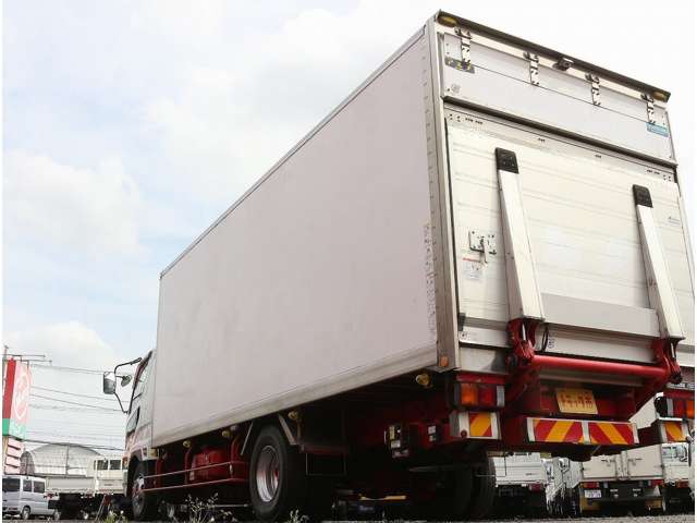 三菱フソウ ファイター ２．８Ｔ H27年 (関東) 99