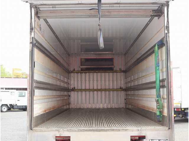 三菱フソウ ファイター ２．８Ｔ H27年 (関東) 99