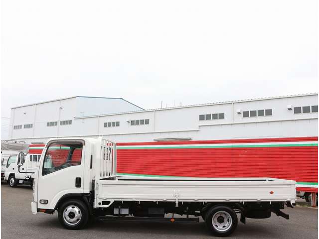 いすゞ エルフ ３．０ ワイド ロング フルフラットロー ディーゼルターボ R3年 (関東) 99