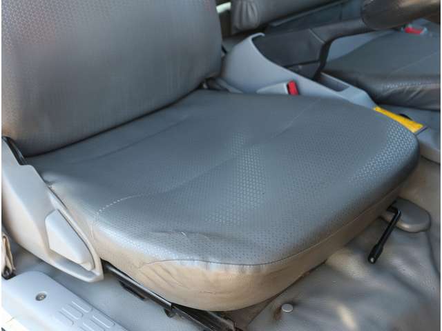 トヨタ ダイナルートバン ３．０ 超低床 ディーゼルターボ H29年 (関東) 99