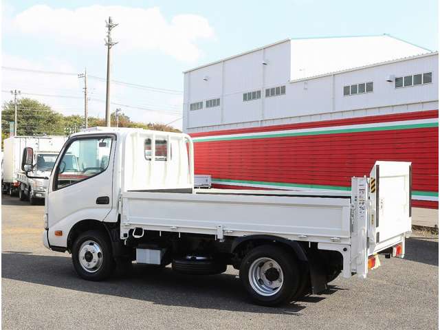 日野自動車 デュトロ ４．０ディーゼルターボ R1年 (関東) 99