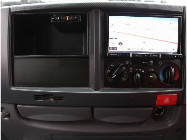 マツダ タイタン ３．０ ダブルキャブ フルワイドロー ディーゼルターボ ４ＷＤ H29年 (関東) 99