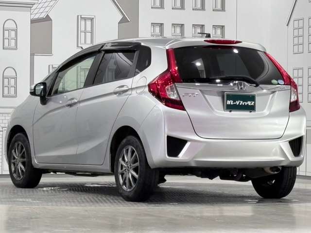ホンダ フィット １．５ １５Ｘ ４ＷＤ H25年 (甲信越・北陸) 99