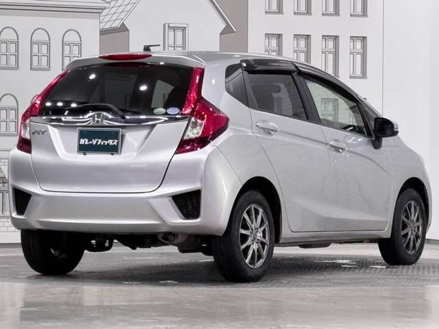 ホンダ フィット １．５ １５Ｘ ４ＷＤ H25年 (甲信越・北陸) 99