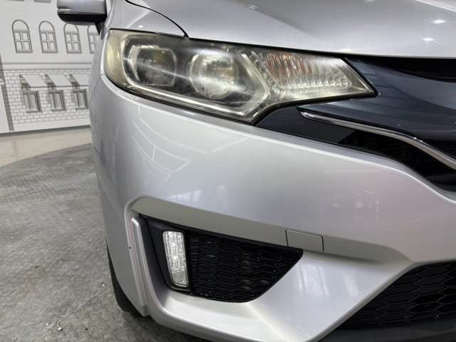 ホンダ フィット １．５ １５Ｘ ４ＷＤ H25年 (甲信越・北陸) 99