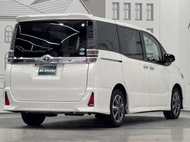 トヨタ ヴォクシー ２．０ ＺＳ 煌ＩＩ R2年 (甲信越・北陸) 99