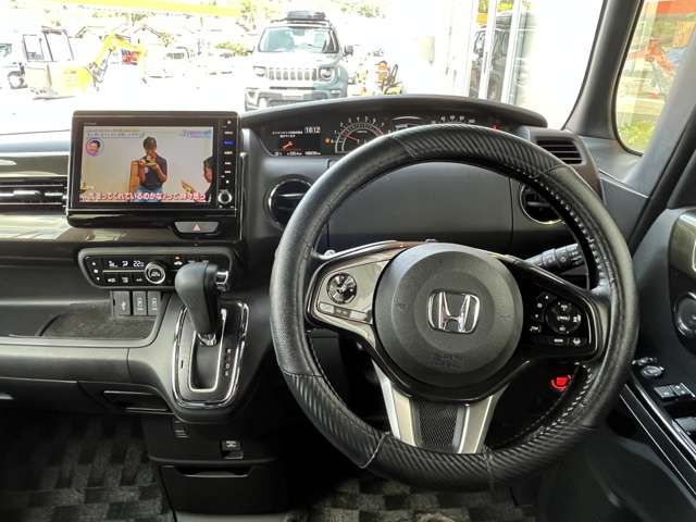 ホンダ Ｎ　ＢＯＸ カスタム ６６０ Ｇ Ｌ ターボ ホンダセンシング R1年 (東海) 99