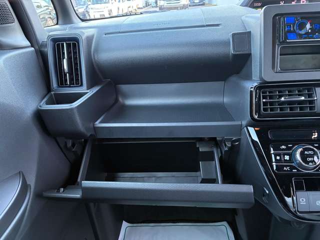 ダイハツ タント ６６０ カスタム Ｘ ４ＷＤ R8年 () 99