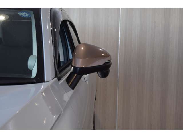 ホンダ ヴェゼル １．５ Ｅ：ＨＥＶ Ｚ ４ＷＤ R3年 (北海道) 99