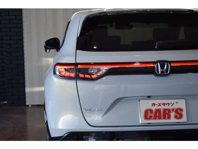 ホンダ ヴェゼル １．５ Ｅ：ＨＥＶ Ｚ ４ＷＤ R3年 (北海道) 99