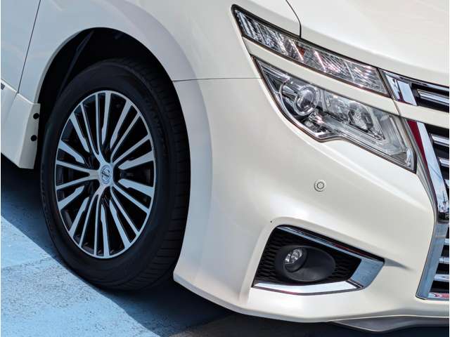 日産 エルグランド ２．５ ２５０ハイウェイスターＳ ４ＷＤ R1年 (東海) 99
