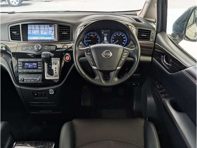 日産 エルグランド ２．５ ２５０ハイウェイスターＳ ４ＷＤ R1年 (東海) 99
