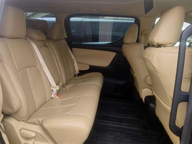 トヨタ ヴェルファイア ２．５ Ｘ ４ＷＤ R1年 (東海) 99