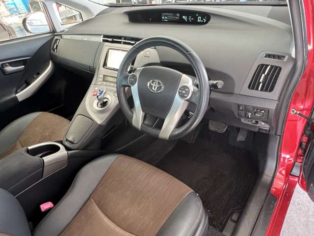 トヨタ プリウスＰＨＶ １．８ Ｇ H24年 (東海) 99