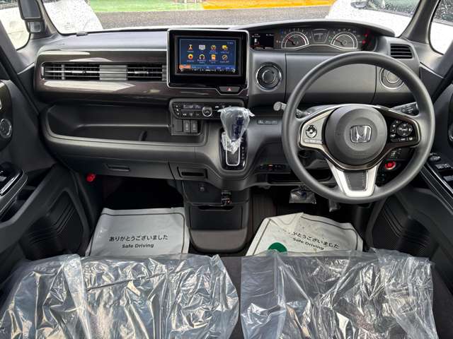 ホンダ Ｎ　ＢＯＸ カスタム ６６０ Ｇ Ｌ ホンダセンシング R1年 (九州・沖縄) 99