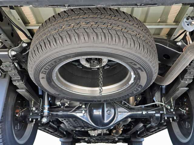 トヨタ ハイラックス ２．４ Ｚ ＧＲスポーツ ディーゼルターボ ４ＷＤ R5年 (東海) 99