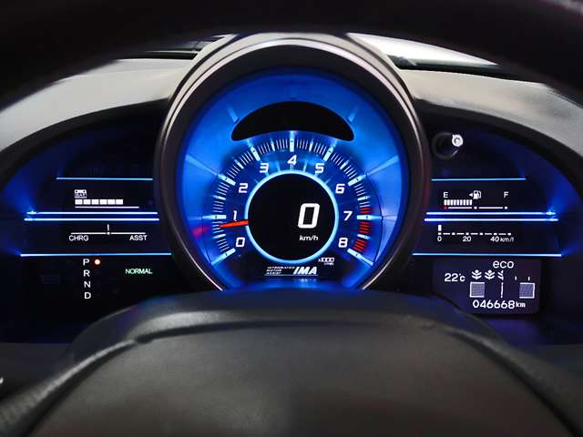 ホンダ ＣＲ−Ｚ １．５ アルファ マスターレーベル ２トーンカラースタイル H27年 (東海) 99