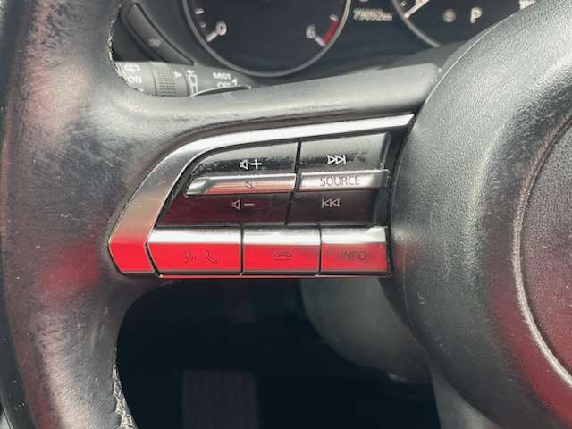 マツダ ＭＡＺＤＡ３　ファストバック １．８ ＸＤ プロアクティブ ディーゼルターボ R1年 () 99