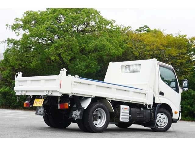 日野自動車 デュトロ ２Ｔ R1年 (近畿) 99