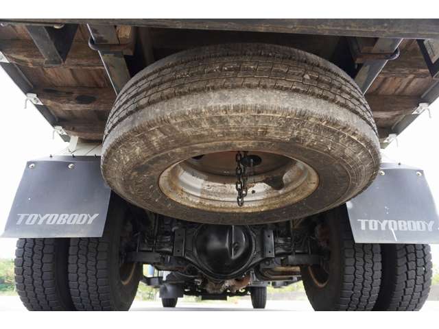 日野自動車 デュトロ ３Ｔ H24年 (近畿) 99