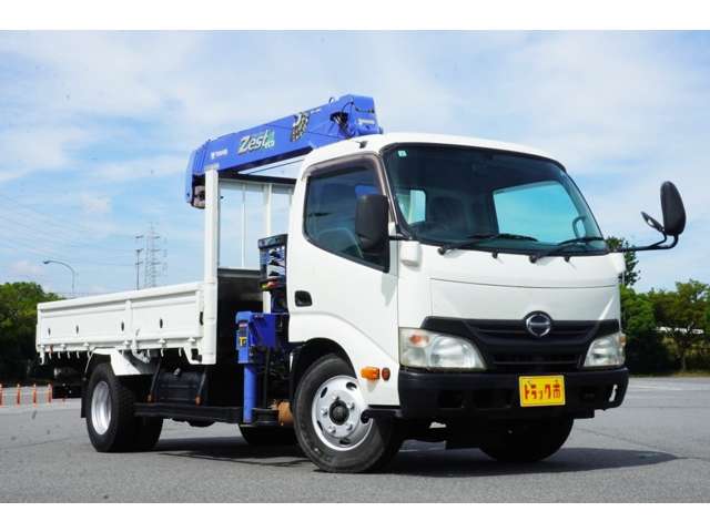 日野自動車 デュトロ ３Ｔ H24年 (近畿) 99