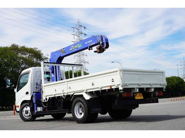 日野自動車 デュトロ ３Ｔ H24年 (近畿) 99