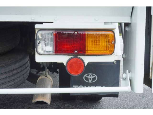 トヨタ ダイナ １Ｔ Ｗキャブ R3年 (近畿) 99