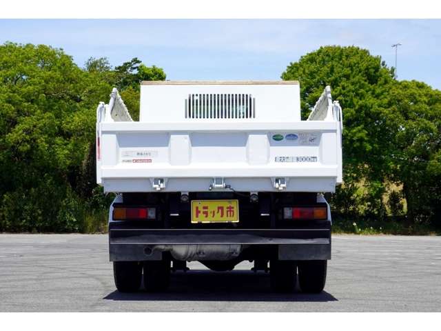 三菱フソウ キャンター ３．０ 強化ダンプ 全低床 ディーゼルターボ H29年 (近畿) 99