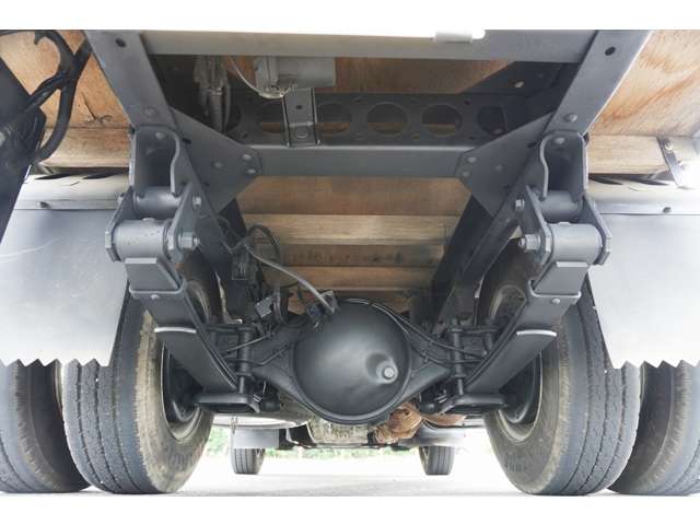 マツダ タイタン １．４５Ｔ H25年 (近畿) 99