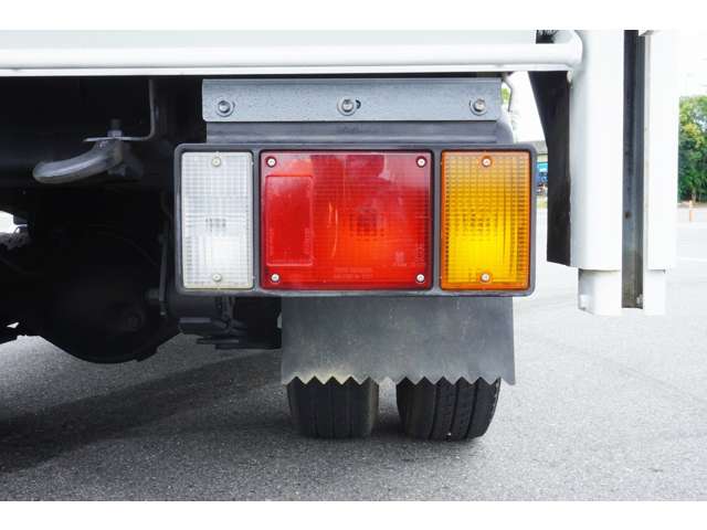 マツダ タイタン １．４５Ｔ H25年 (近畿) 99
