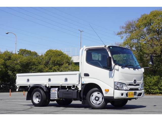 日野自動車 デュトロ ２Ｔ R6年 (近畿) 99