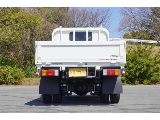 日野自動車 デュトロ ２Ｔ R6年 (近畿) 99
