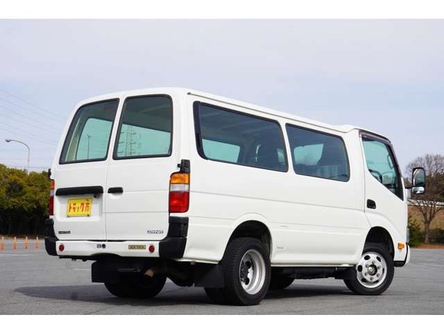 トヨタ ダイナルートバン ３．０ 超低床 ディーゼルターボ R3年 (近畿) 99