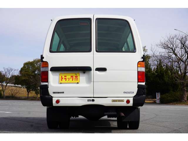トヨタ ダイナルートバン ３．０ 超低床 ディーゼルターボ R3年 (近畿) 99