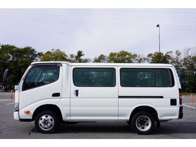 トヨタ ダイナルートバン ３．０ 超低床 ディーゼルターボ R3年 (近畿) 99