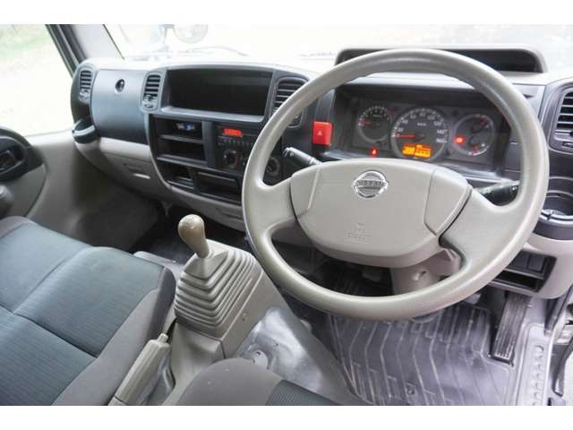 日産 アトラス １．５Ｔ H28年 (近畿) 99