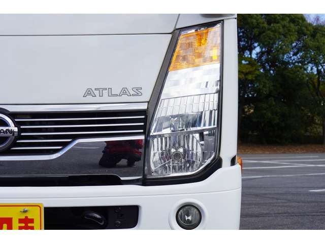 日産 アトラス １．２５Ｔ H29年 (近畿) 99