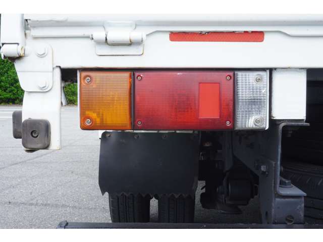 日産 アトラス １．２５Ｔ H29年 (近畿) 99