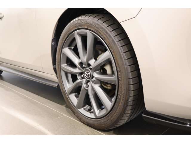 マツダ ＭＡＺＤＡ３　ファストバック ２．０ ２０Ｓ バーガンディ セレクション R4年 (近畿) 99