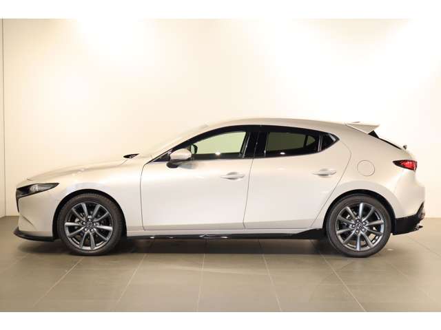 マツダ ＭＡＺＤＡ３　ファストバック ２．０ ２０Ｓ バーガンディ セレクション R4年 (近畿) 99