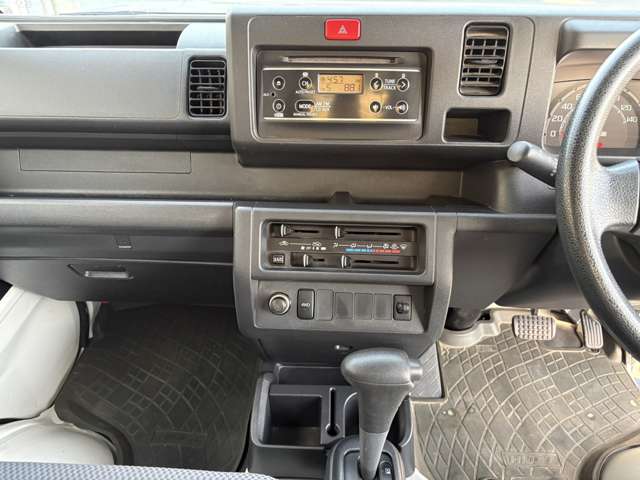 ダイハツ ハイゼットトラック ６６０ エクストラ ３方開 ４ＷＤ H26年 () 99