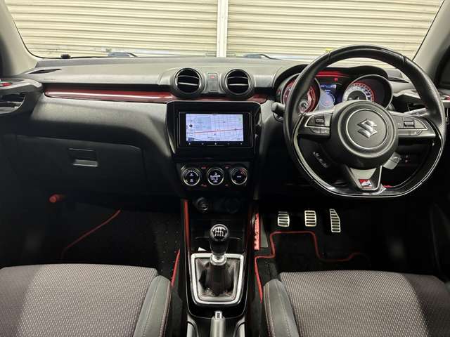 スズキ スイフト スポーツ １．４ R3年 (東海) 99