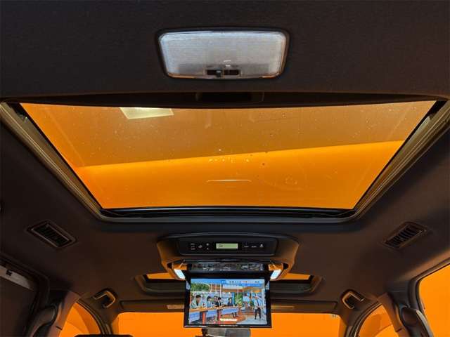 トヨタ ヴォクシー ２．０ ＺＳ H29年 (近畿) 99