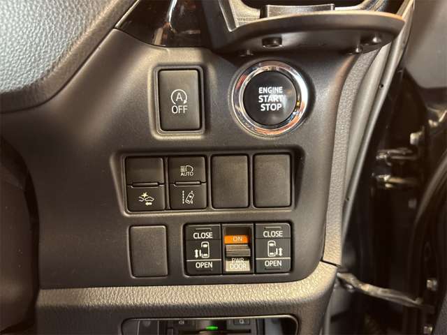 トヨタ ヴォクシー ２．０ ＺＳ H29年 (近畿) 99