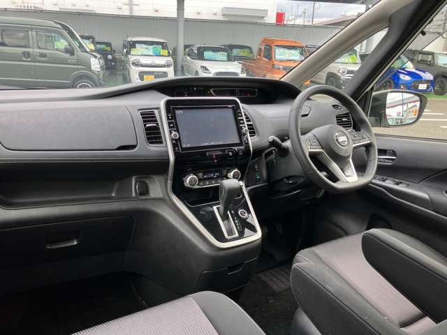 日産 セレナ ２．０ ハイウェイスター Ｖ R1年 () 99