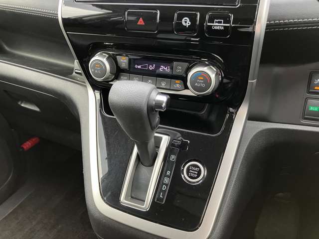 日産 セレナ ２．０ ハイウェイスター Ｖ R1年 () 99