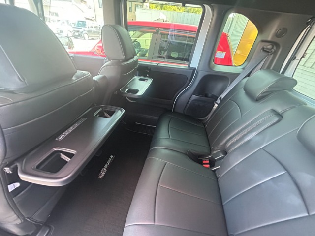 ホンダ Ｎ　ＢＯＸ カスタム ６６０ Ｌ ターボ R4年 (九州・沖縄) 99
