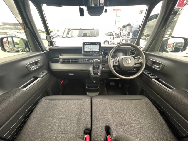 ホンダ Ｎ　ＢＯＸ カスタム ６６０ R6年 (九州・沖縄) 99
