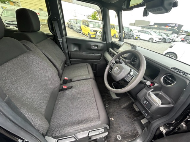 ホンダ Ｎ　ＢＯＸ カスタム ６６０ R6年 (九州・沖縄) 99
