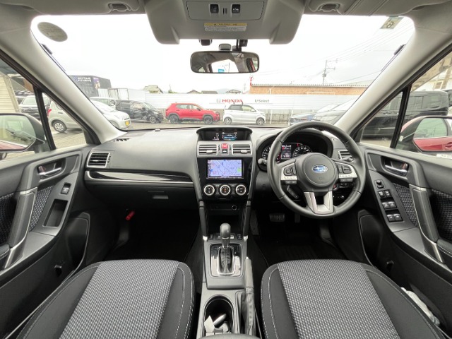 スバル フォレスター ２．０Ｉ－Ｌ アイサイト ４ＷＤ H29年 (九州・沖縄) 99